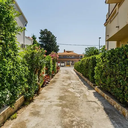 Apartments Sea Star Kastela Exterior photo