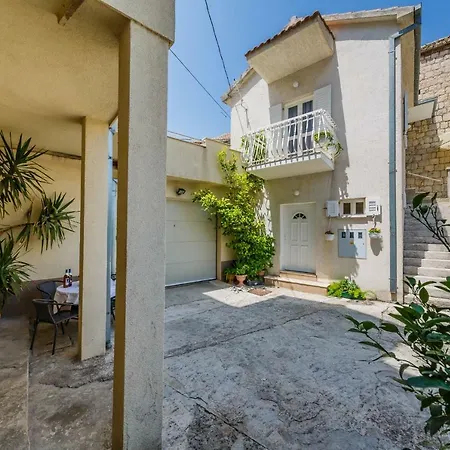 Apartments Sea Star Kastela Exterior photo