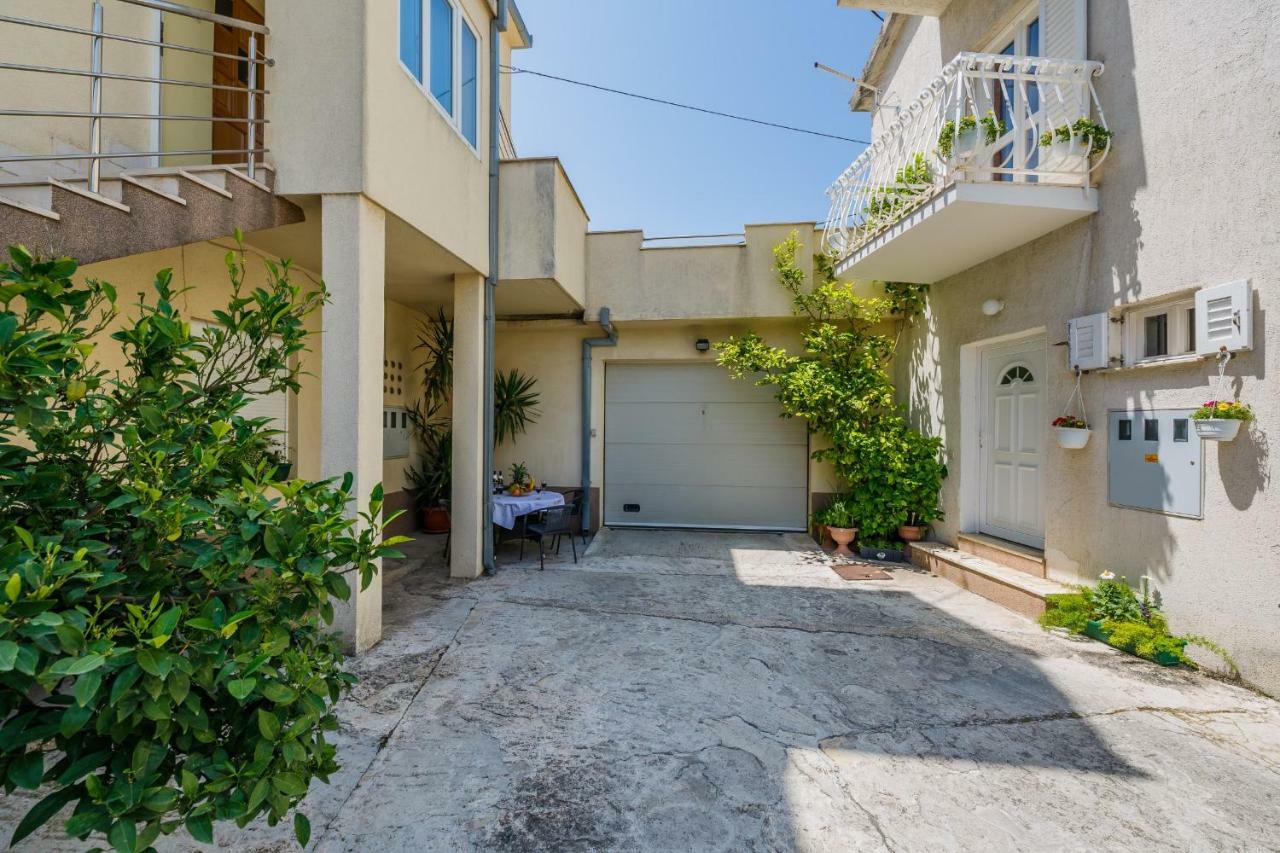 Apartment Sea Star Kastela