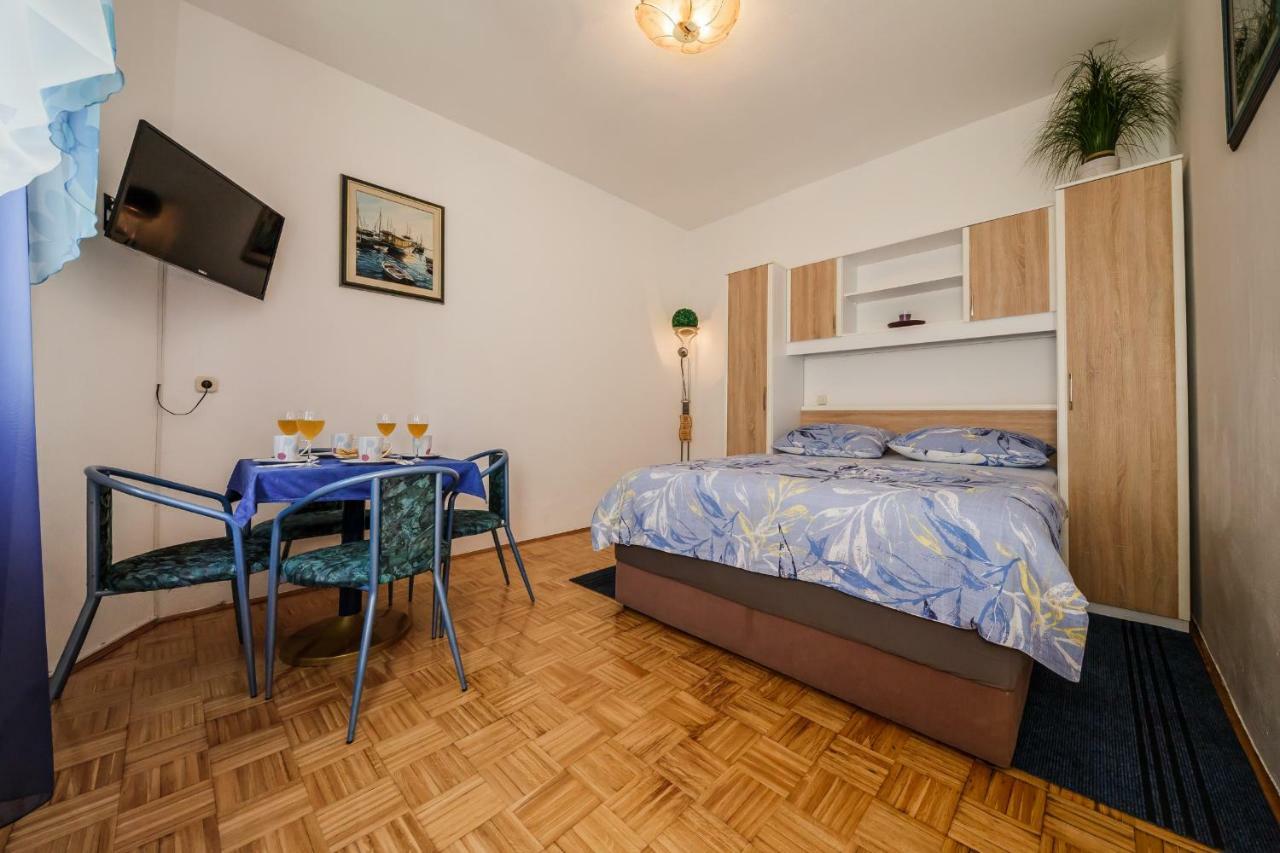 Sea Star Apartment Kastela